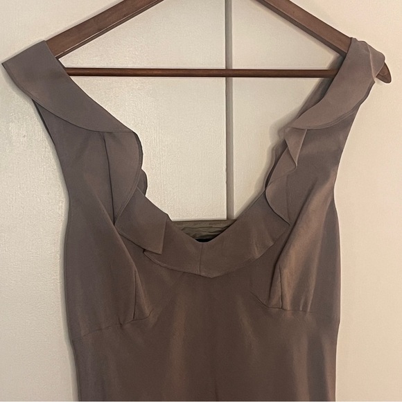 Elegant Taupe Sleeveless Dress Isabel Ardee Size 8 - Picture 3 of 6